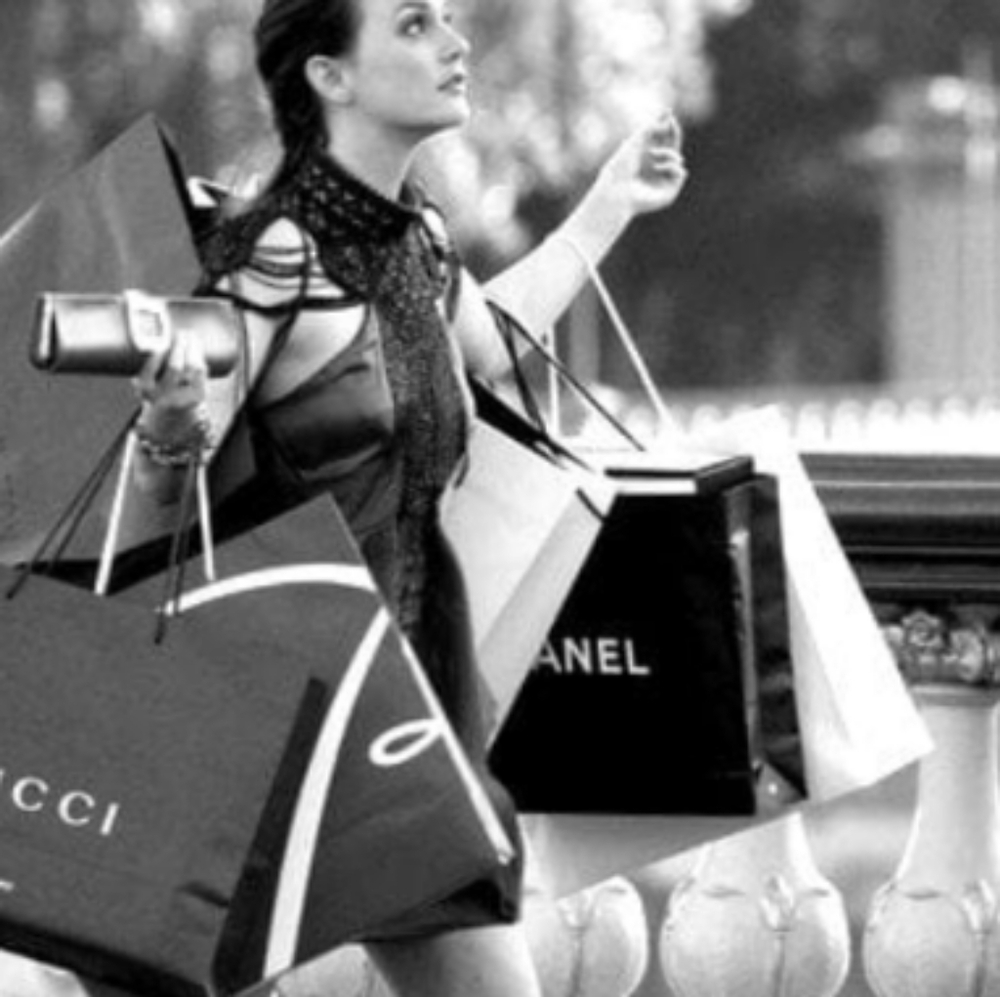 I Love Selling And shopping!